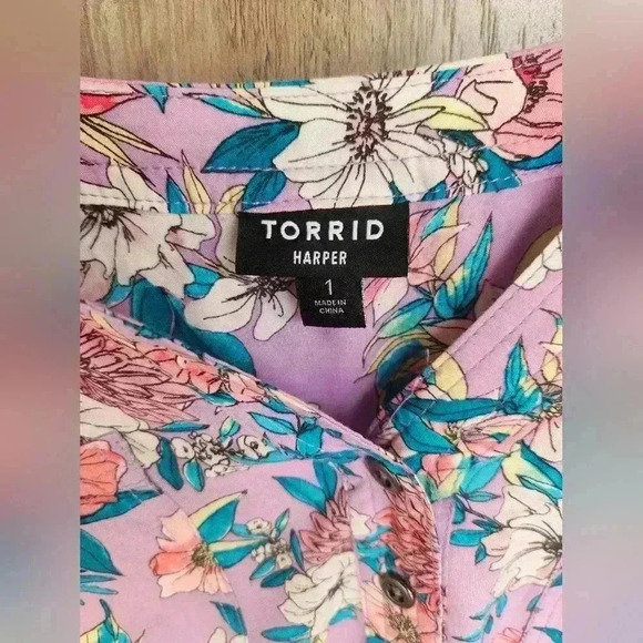 Torrid Harper Flowy Floral Lavender Blouse Women's 1X - Picture 2 of 9